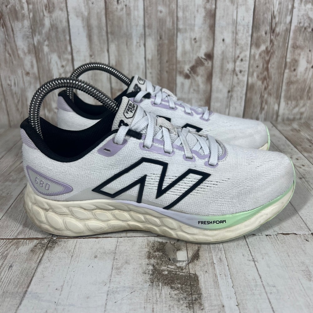 New Balance Fresh Foam 680v8 Womens 6.5 White Lavender W680CW8 Running Shoes